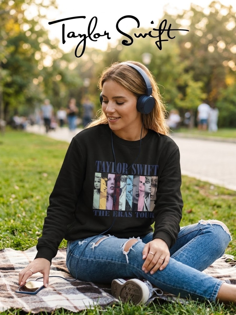Taylor Swift Black Graphic Pullover Sweatshirt with Multicolor Panel Print